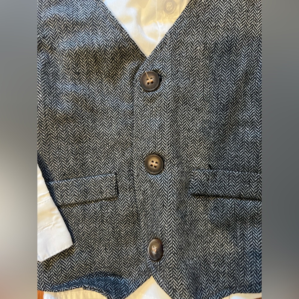 Like new baby Button Down Shirt with Vest - White and Gray - Picture 2 of 5